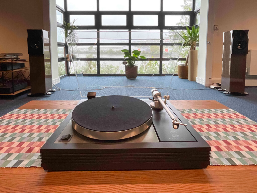 Linn Selekt LP12 turntable in light oak plinth - Audio Republic Gateshead