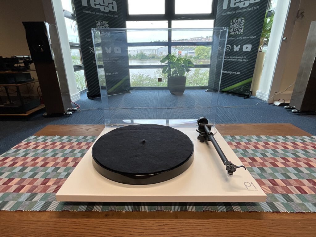 Rega Planar 1 turntable