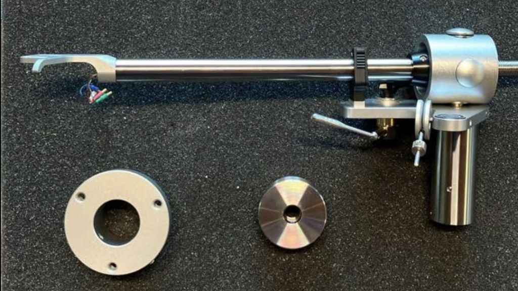 Audio Origami PU7 GTS tonearm with Cardas wiring and mounting hardware